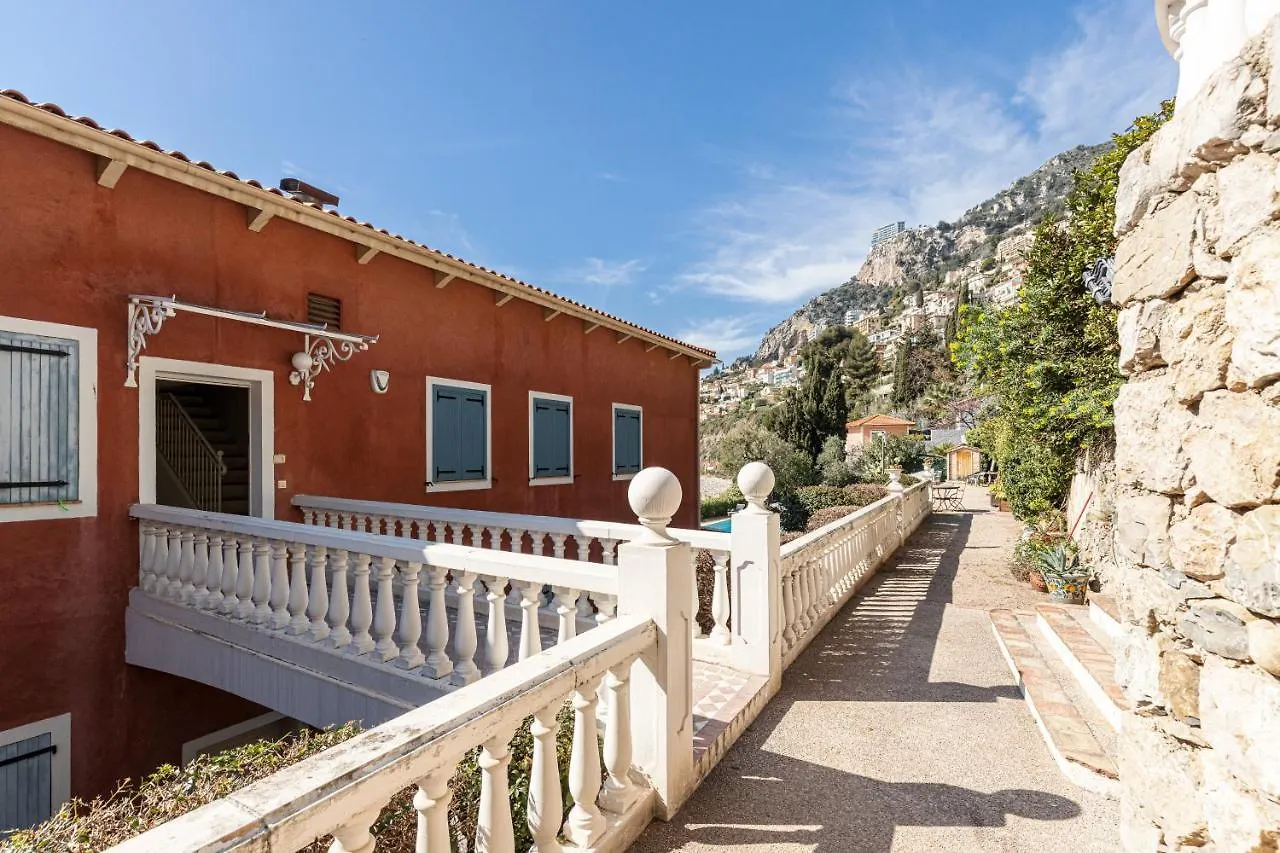 Apartment Le Golfe Bleu - Havre De Paix En Bord De Plage Roquebrune-Cap-Martin France